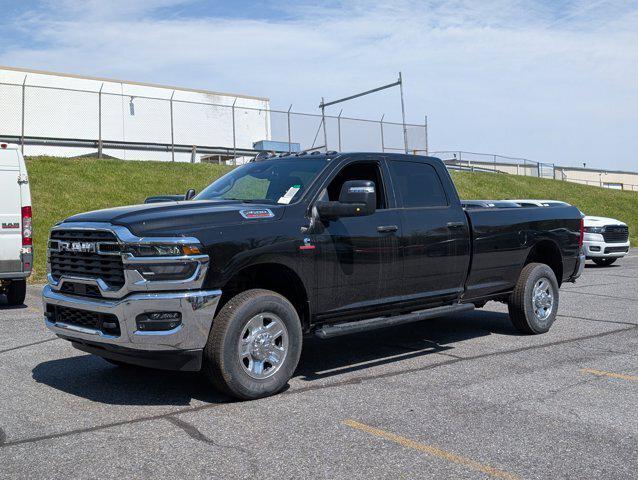 2025 RAM Ram 2500 RAM 2500 TRADESMAN CREW CAB 4X4 8 BOX
