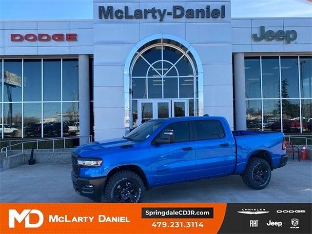 2025 RAM Ram 1500 RAM 1500 WARLOCK CREW CAB 4X4 57 BOX