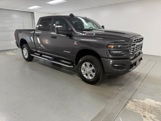 2025 RAM Ram 2500 RAM 2500 BIG HORN CREW CAB 4X4 64 BOX
