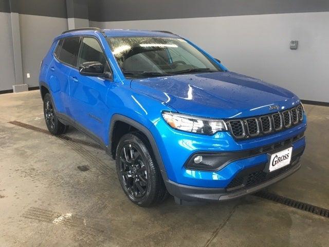 2025 Jeep Compass COMPASS LATITUDE 4X4