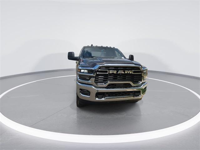 2025 RAM Ram 3500 RAM 3500 TRADESMAN CREW CAB 4X4 64 BOX