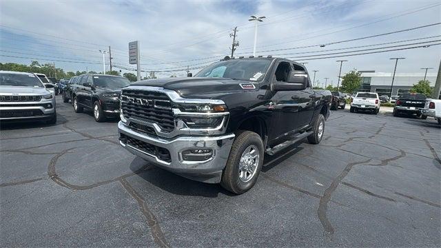 2025 RAM Ram 2500 RAM 2500 TRADESMAN CREW CAB 4X4 64 BOX