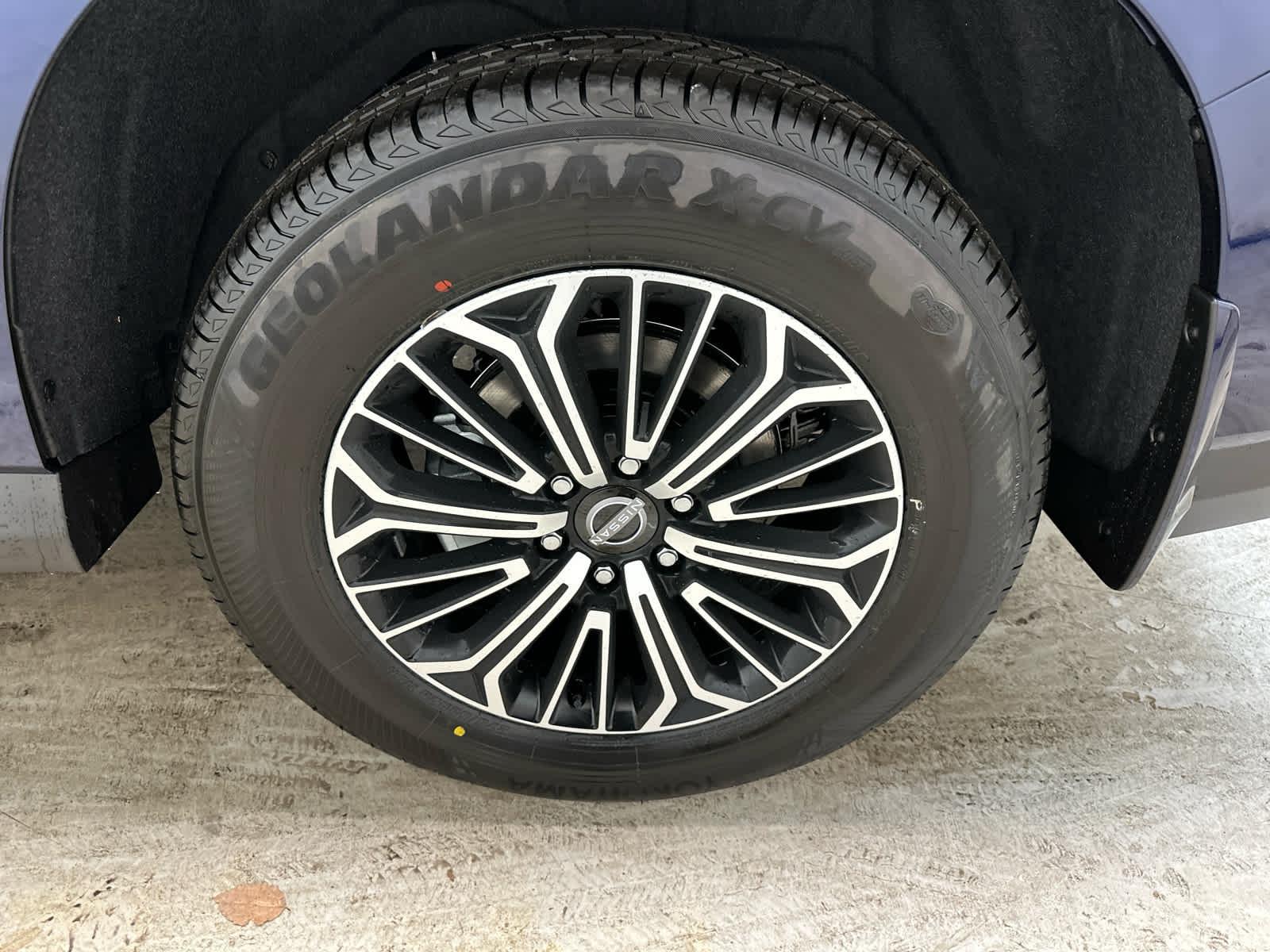 2025 Nissan Armada SL - Photo 12