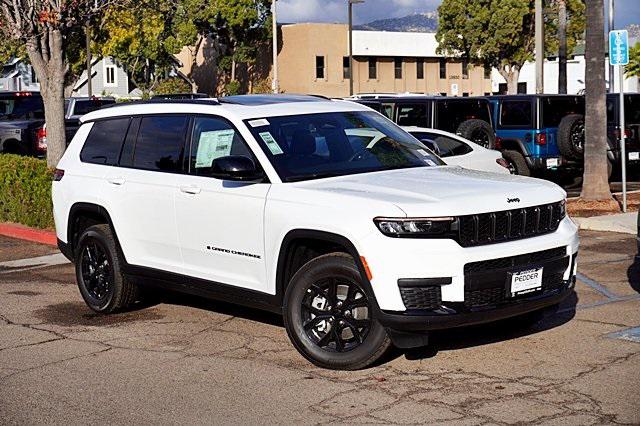 2025 Jeep Grand Cherokee GRAND CHEROKEE L ALTITUDE X 4X4