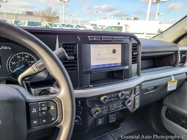 2024 Ford F-550 XL