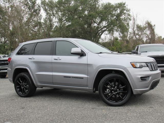 2021 Jeep Grand Cherokee Laredo X 4x4