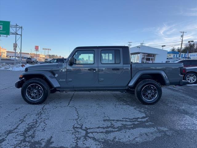 2023 Jeep Gladiator Overland 4x4