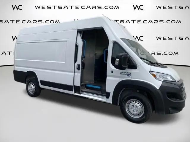 2025 Ram ProMaster Step Van Super High Roof 159" WB EXT