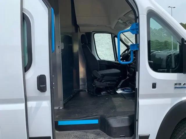 2025 Ram ProMaster Step Van Super High Roof 159" WB EXT