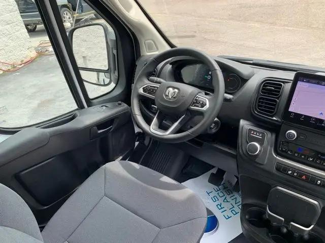 2025 Ram ProMaster Step Van Super High Roof 159" WB EXT