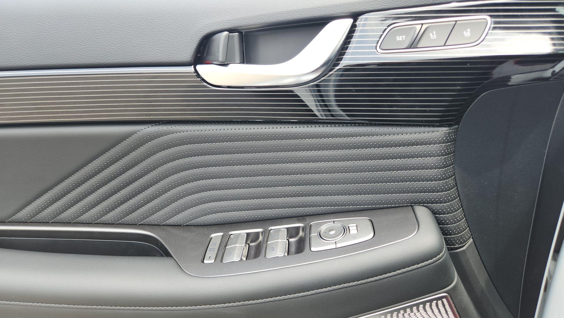 2025 Hyundai Palisade Calligraphy Night Edition - Photo 17