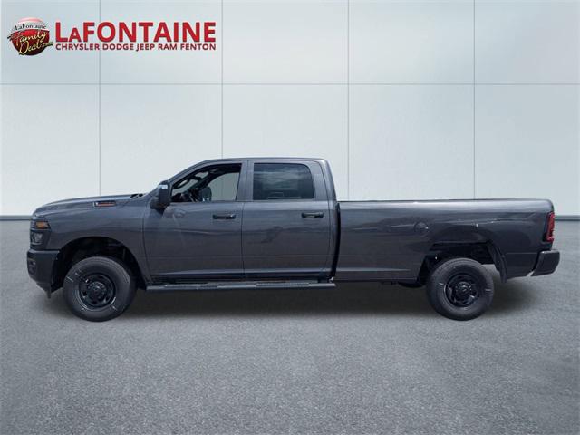 2025 RAM Ram 2500 RAM 2500 TRADESMAN CREW CAB 4X4 8 BOX
