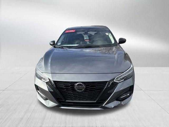 2022 Nissan Sentra SR Xtronic CVT 2022 Nissan Sentra SR Xtronic CVT