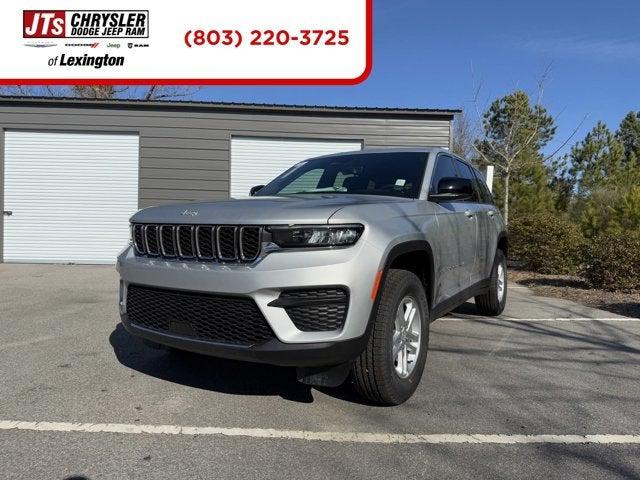 2025 Jeep Grand Cherokee GRAND CHEROKEE LAREDO 4X2