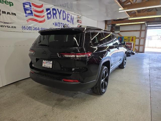 2025 Jeep Grand Cherokee GRAND CHEROKEE L ALTITUDE 4X4