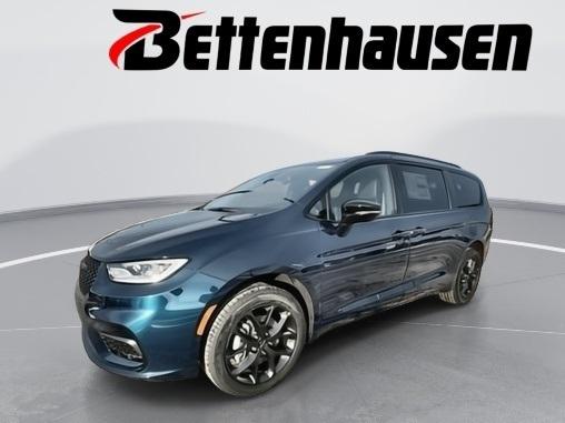 2025 Chrysler Pacifica PACIFICA LIMITED AWD