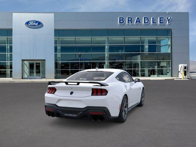 2025 Ford Mustang Dark Horse Fastback