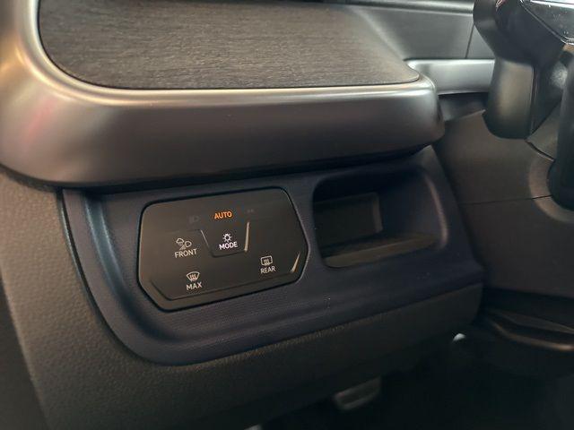 2025 Volkswagen ID. Buzz Pro S