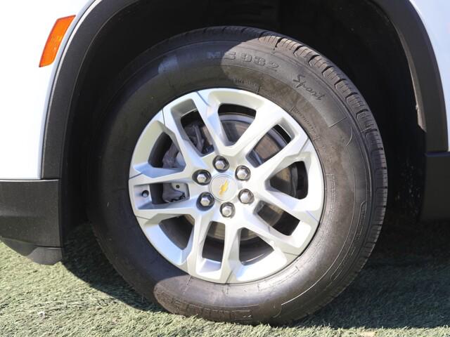 2023 Chevrolet Traverse FWD LS