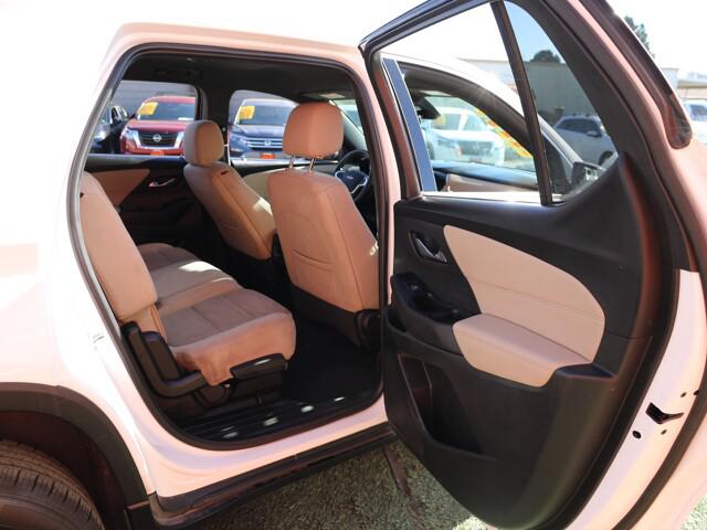 2023 Chevrolet Traverse FWD LS