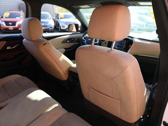 2023 Chevrolet Traverse FWD LS