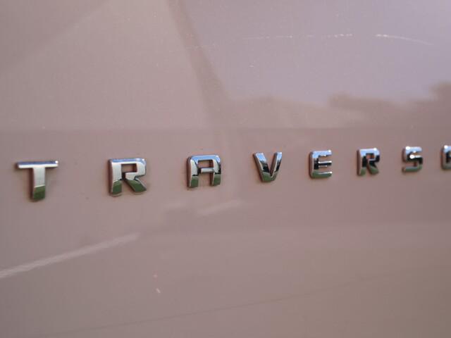 2023 Chevrolet Traverse FWD LS