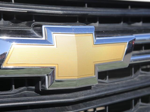 2023 Chevrolet Traverse FWD LS