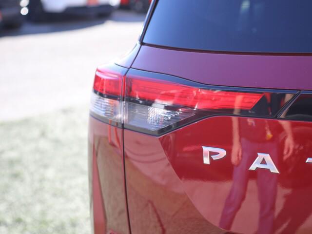 2022 Nissan Pathfinder SV 2WD