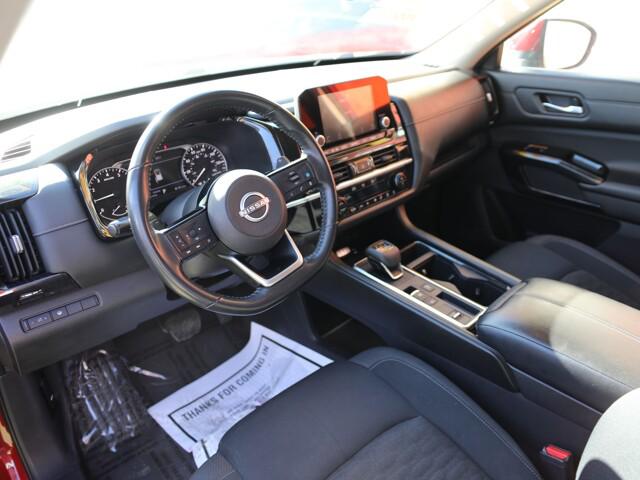 2022 Nissan Pathfinder SV 2WD