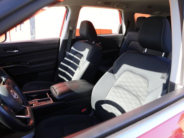 2022 Nissan Pathfinder SV 2WD