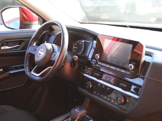 2022 Nissan Pathfinder SV 2WD