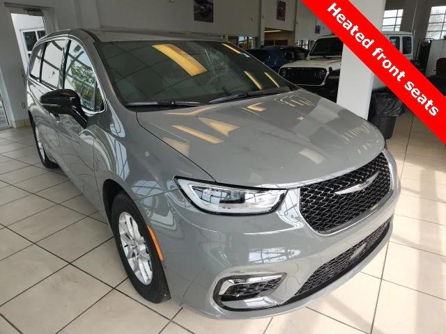 2025 Chrysler Pacifica PACIFICA SELECT