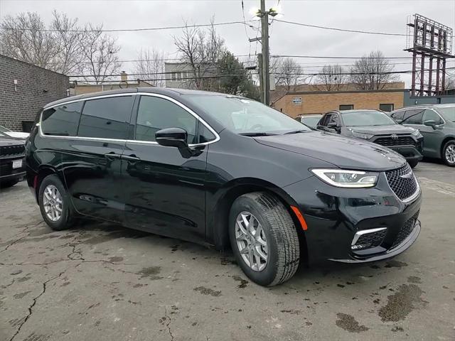 2025 Chrysler Pacifica PACIFICA SELECT
