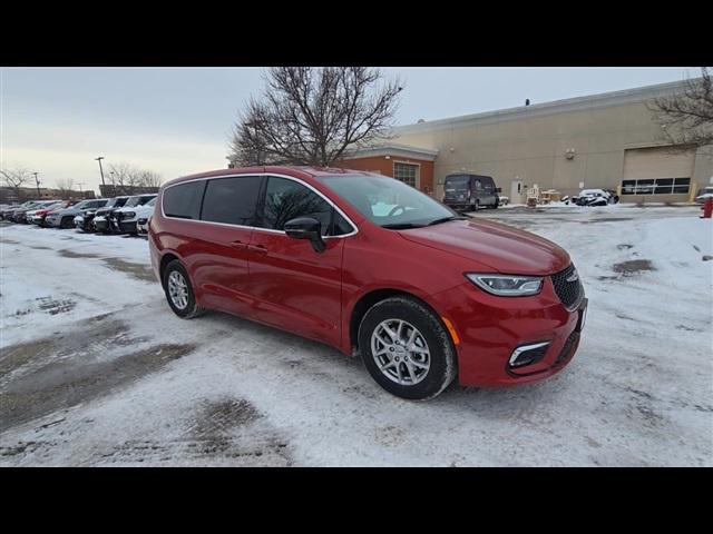 2025 Chrysler Pacifica PACIFICA SELECT