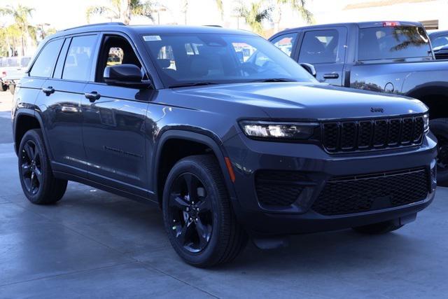 2025 Jeep Grand Cherokee GRAND CHEROKEE ALTITUDE X 4X4