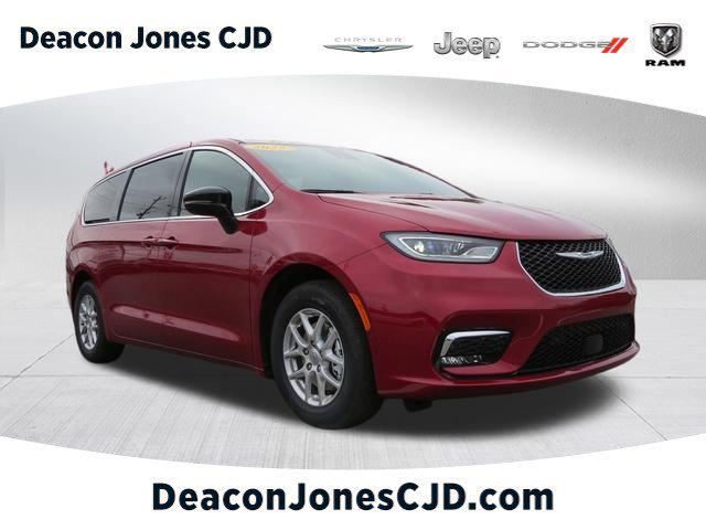2025 Chrysler Pacifica PACIFICA SELECT