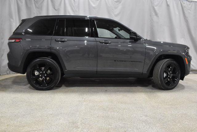 2025 Jeep Grand Cherokee GRAND CHEROKEE ALTITUDE X 4X4
