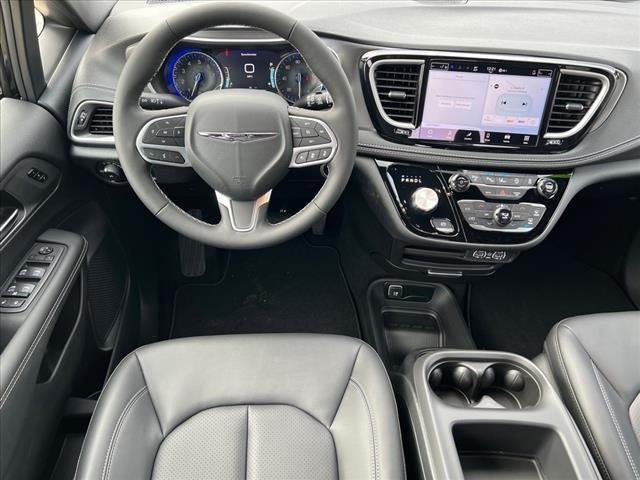 2025 Chrysler Pacifica PACIFICA SELECT