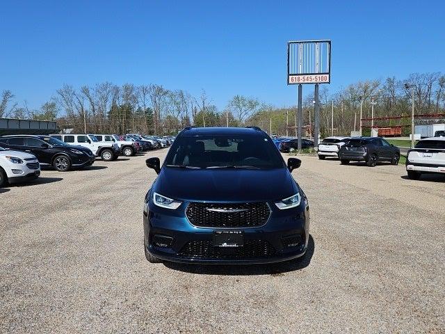 2025 Chrysler Pacifica PACIFICA LIMITED AWD