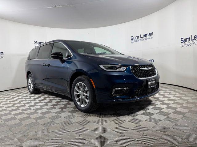 2025 Chrysler Pacifica PACIFICA SELECT AWD