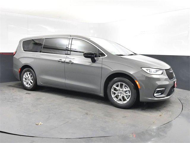 2025 Chrysler Pacifica PACIFICA SELECT
