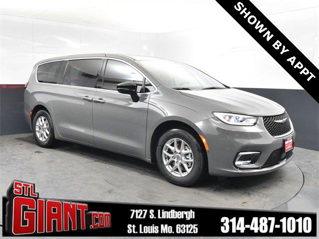 2025 Chrysler Pacifica PACIFICA SELECT