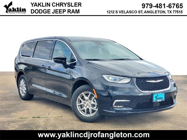 2025 Chrysler Pacifica PACIFICA SELECT