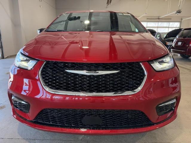 2025 Chrysler Pacifica PACIFICA SELECT