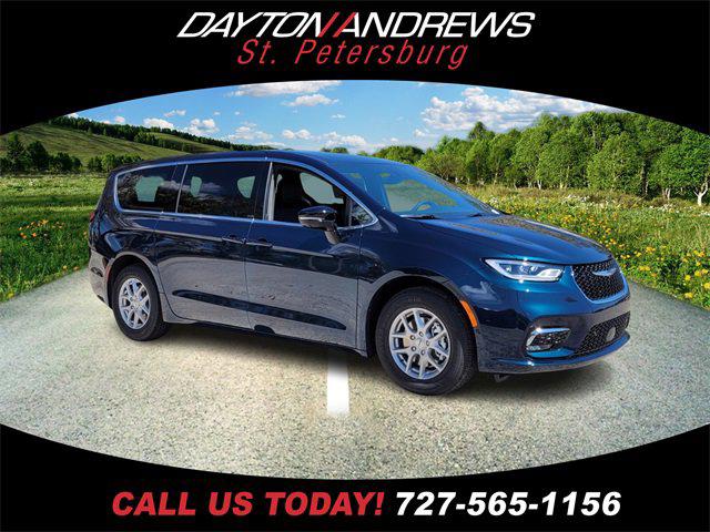 2025 Chrysler Pacifica PACIFICA SELECT
