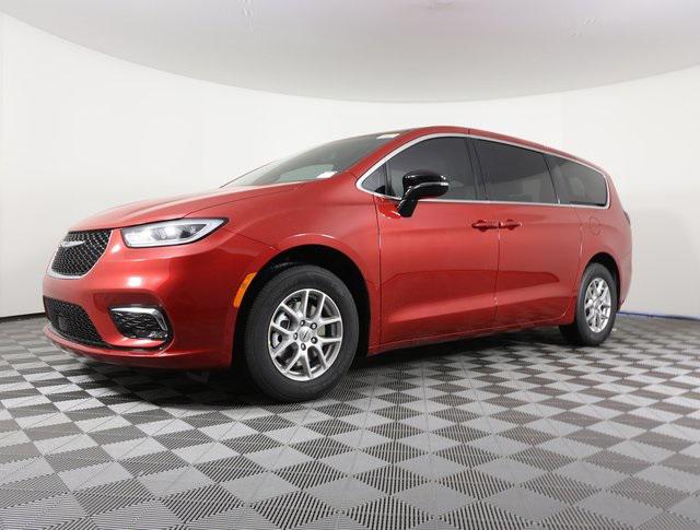 2025 Chrysler Pacifica PACIFICA SELECT