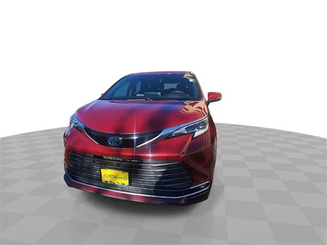 2021 Toyota Sienna Platinum