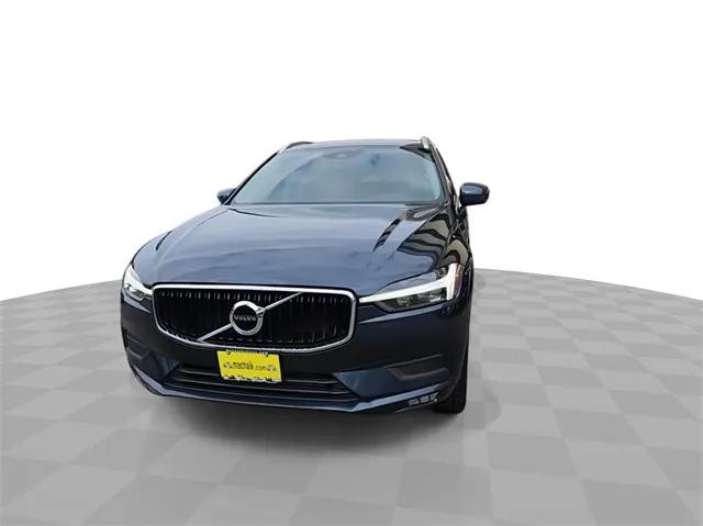 2021 Volvo XC60 T5 Momentum