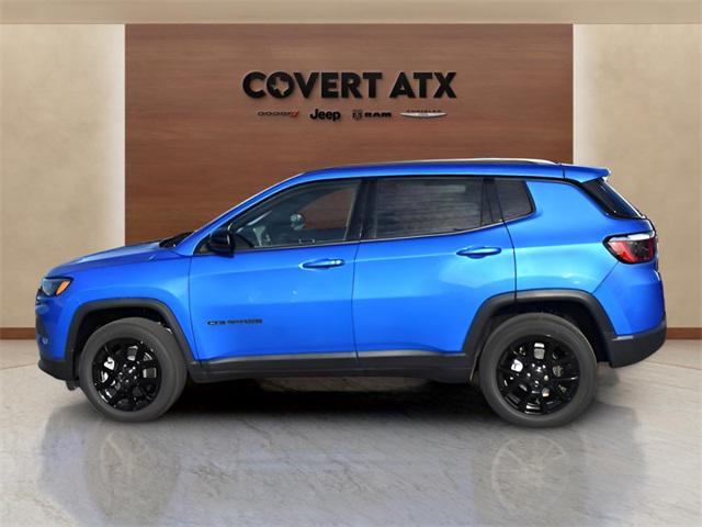 2025 Jeep Compass COMPASS LATITUDE 4X4
