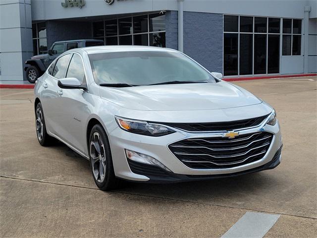 2022 Chevrolet Malibu FWD LT